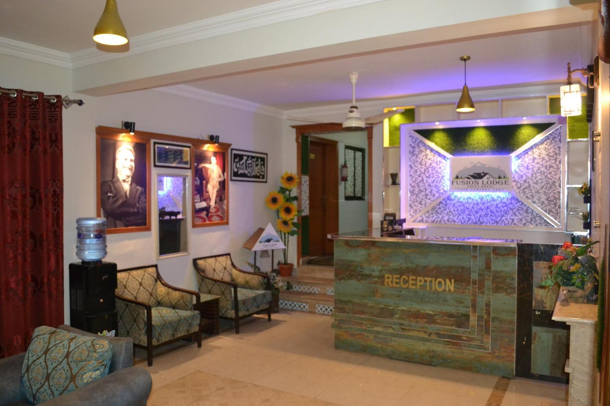 Fusion Lodge Исламабад Екстериор снимка