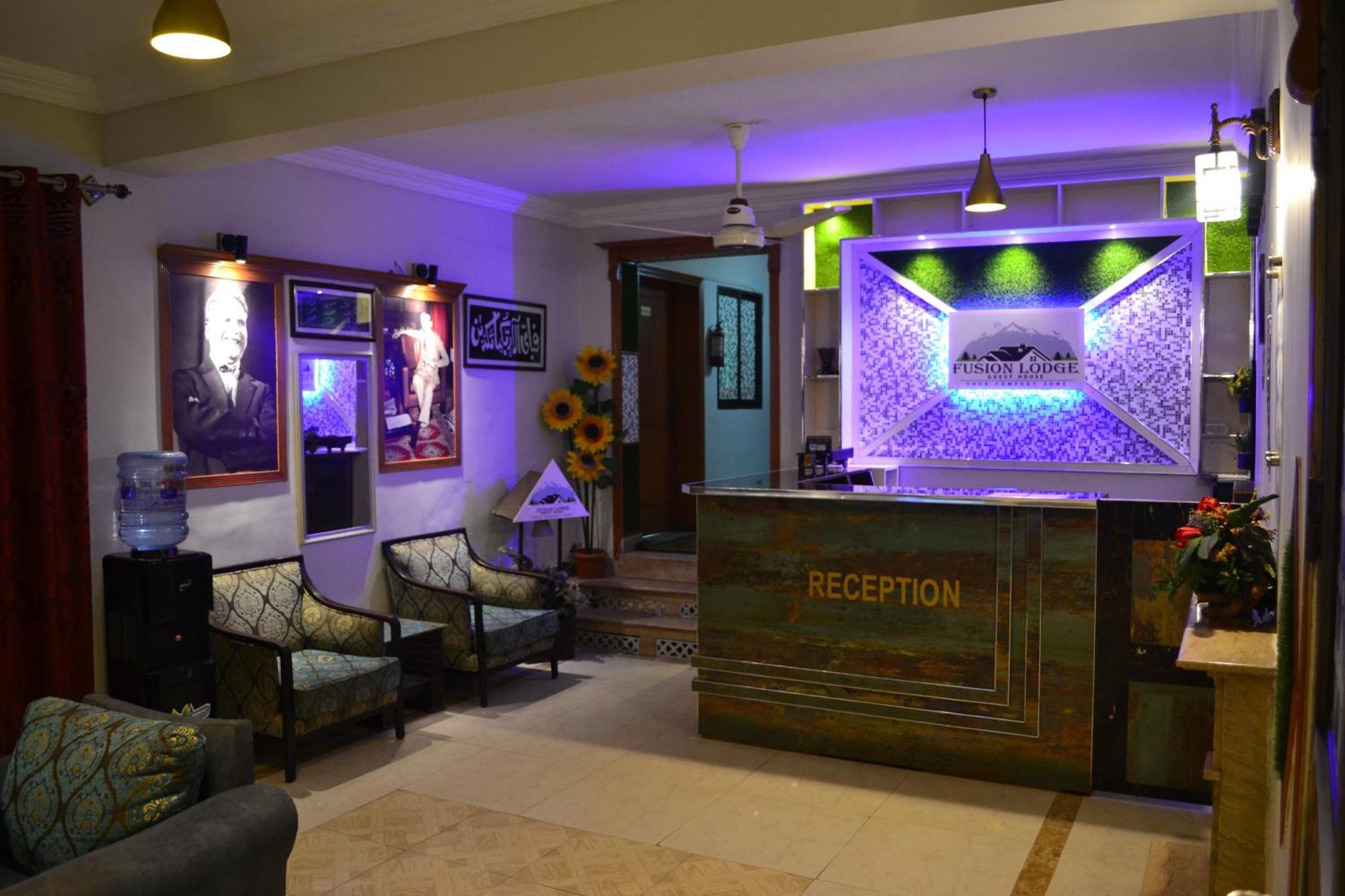 Fusion Lodge Исламабад Екстериор снимка