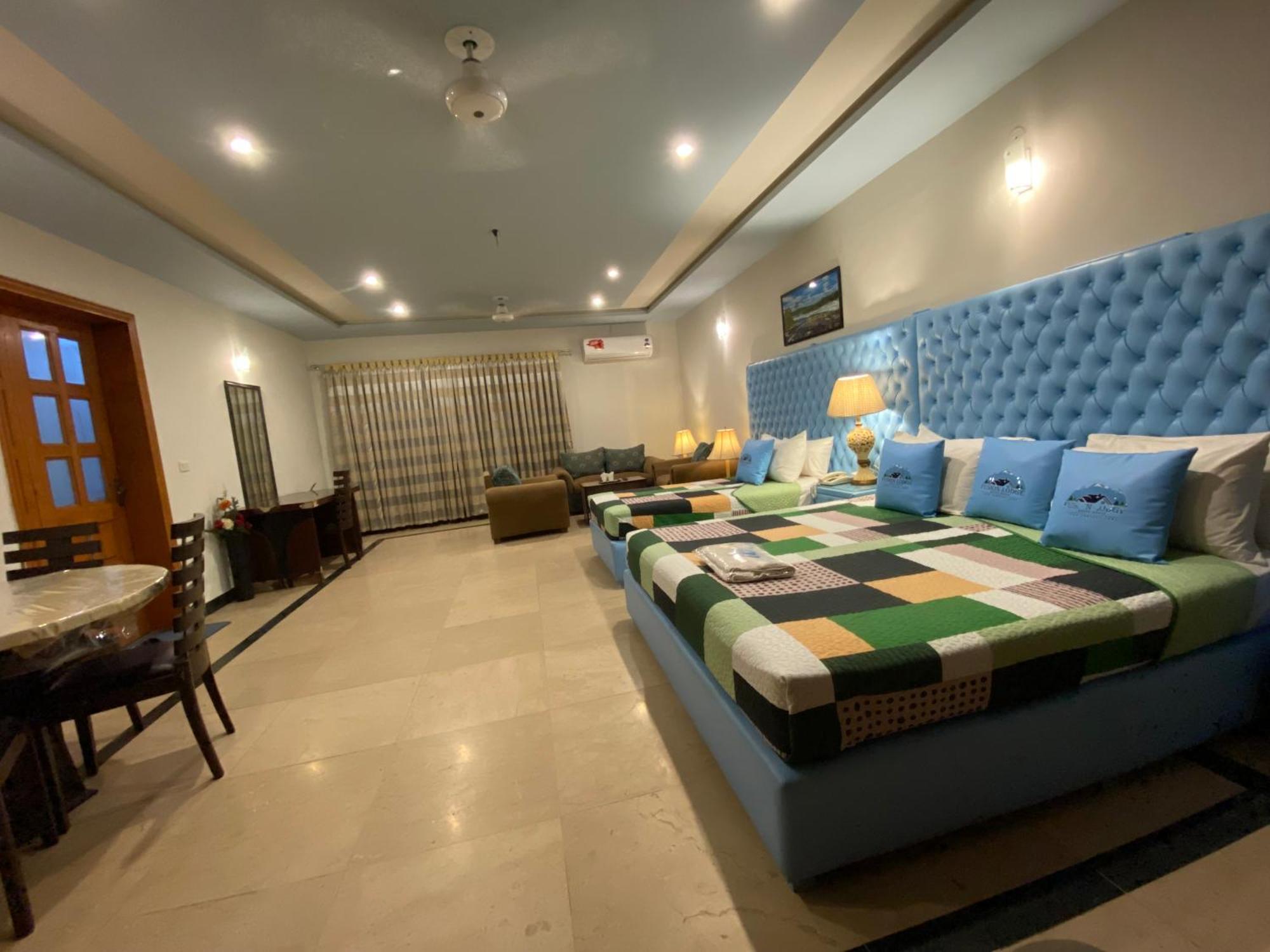 Fusion Lodge Исламабад Екстериор снимка