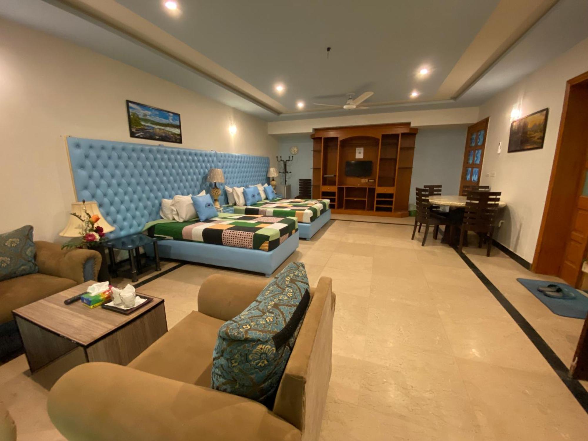 Fusion Lodge Исламабад Екстериор снимка